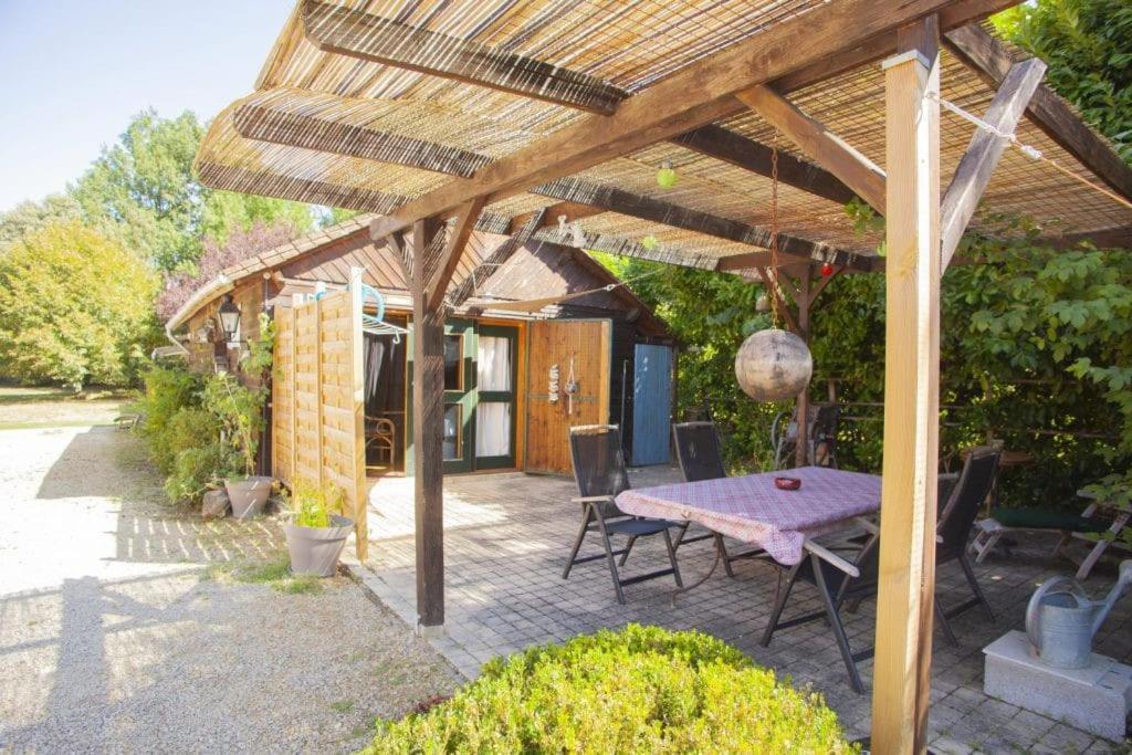 Appartement Le Bon Chemin Ateliers à Sainte-Nathalène Extérieur photo