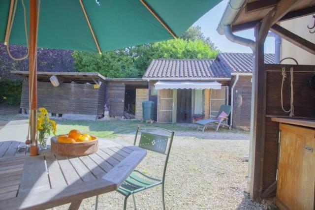 Appartement Le Bon Chemin Ateliers à Sainte-Nathalène Extérieur photo