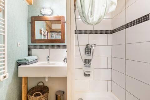 Appartement Le Bon Chemin Ateliers à Sainte-Nathalène Extérieur photo